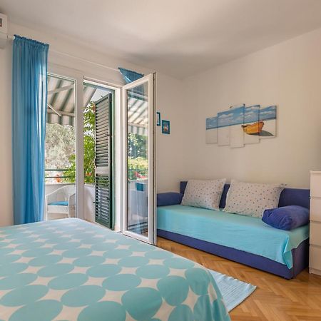 Apartmani Marko Tučepi Exteriör bild