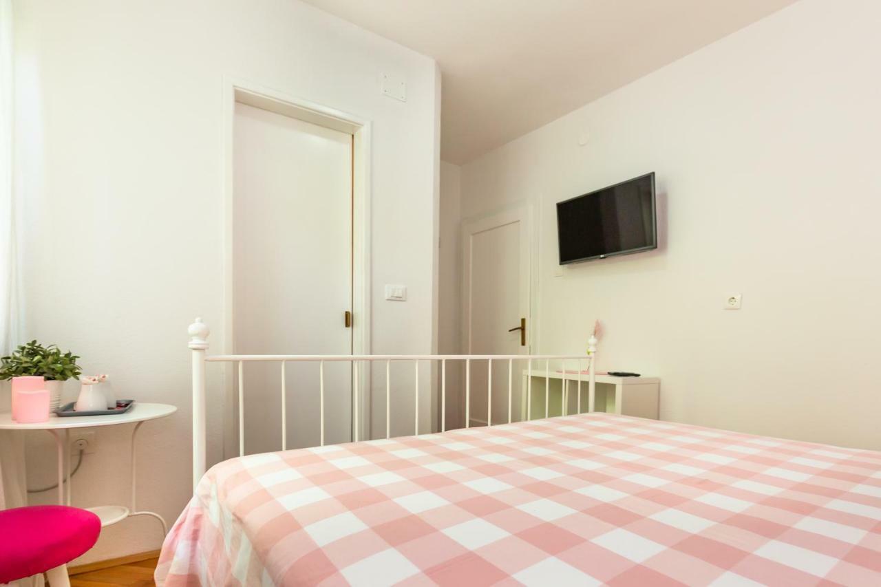 Apartmani Marko Tučepi Exteriör bild